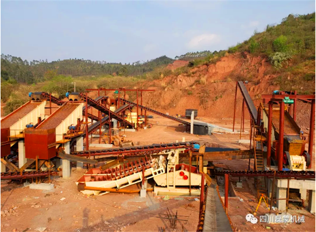 四川圓錐破碎機廠家成都工地火熱建設中（zhōng）