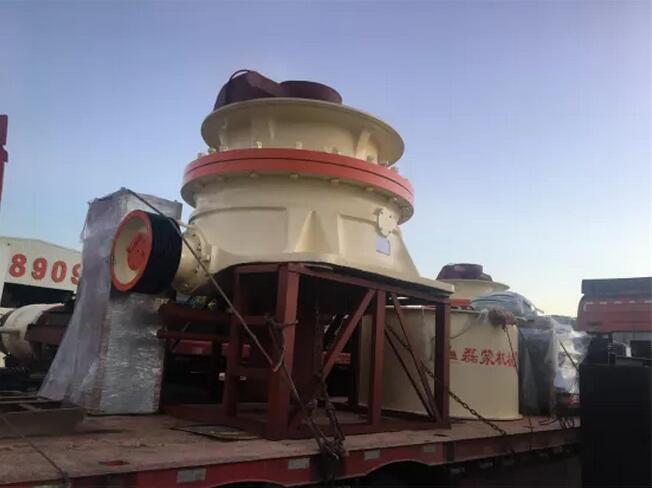 單缸液壓圓錐式破（pò）碎機